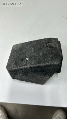 KİRİŞ KÖPÜĞÜ SOL - ÖN VW 3AA807248C VAG