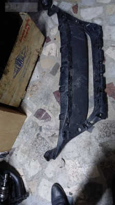 Peugeot 3008 ön maske 9814278880