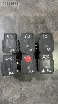 RENAULT MEGANE ABS BEYNİ 28.5610-5607.3/10.0961-146.3