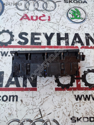 3G0927238F Passat b8 vites kolu çerçevesi boş tuş takımı