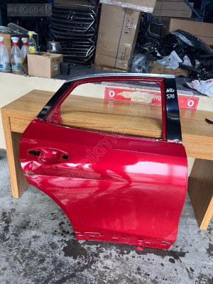 KİA NİRO 2022-2025 SAĞ ARKA KAPI ORİJİNAL ÇIKMA