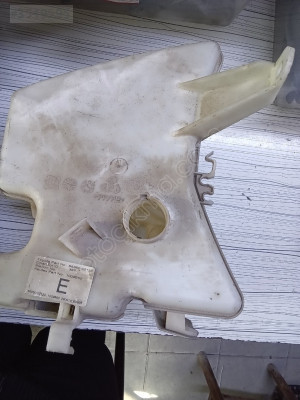 TOYOTA COROLLA E14 15 CAM SU BİDONU ORJ 8535002120