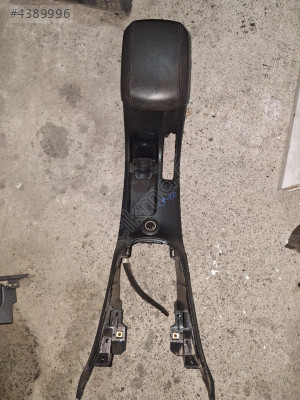 CHEVROLET CRUZE ORTA KONSOL VE KOL DAYAMA ÇIKMA ORJİNAL PARÇA