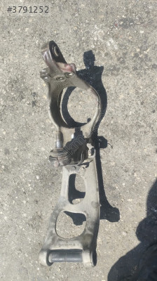 Peugeot 407 sağ deve boynu taşıyıcı Orjinal sökme