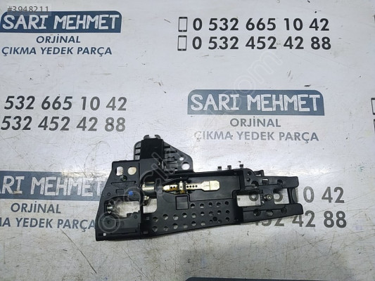 ÇIKMA AUDİ A4 SOL ÖN KAPI DIŞ KAPI BRAKETİ