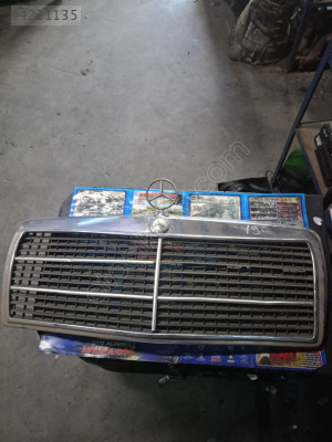 Mercedes 190 ön panjur çıkma orijinal