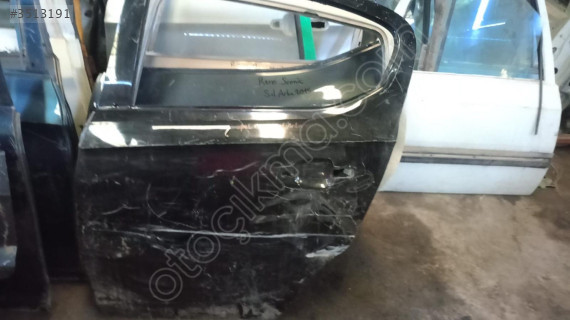 2013  Opel corsa sol arka kapı çıkma