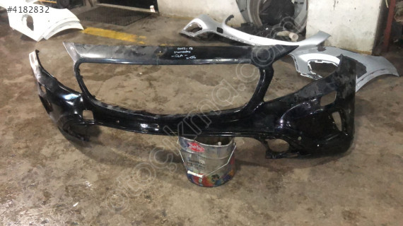 2015-2018 MERCEDES GLA ÖN TAMPON