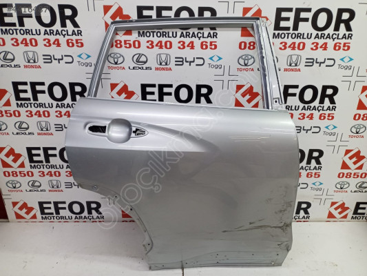 TOYOTA COROLLA CROSS SAĞ ARKA KAPI ORJİNAL ÇIKMA  2022-2025