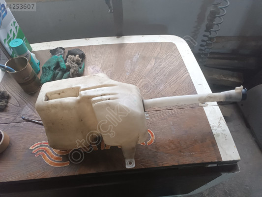 Fiat doblo 2019 cam sileceği su deposu T804