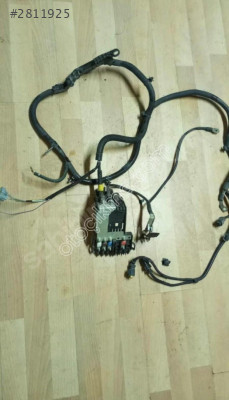 Berlingo artı ve eksi akü kablosu
