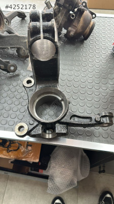 Aks Taşıyıcı Sol 7H0407257G Transporter T5-T6