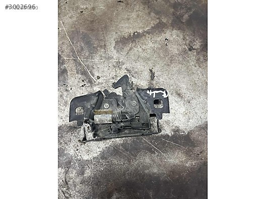 RENAULT CLIO 4 KAPUT KİLİDİ