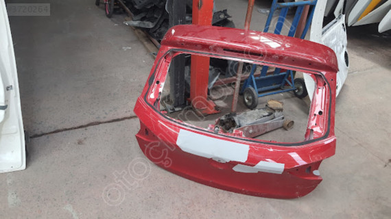 OPEL CORSA F ARKA BAGAJ SEFALILAR OTO CIKMA