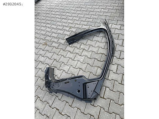 Ford courier sağ direk sacı