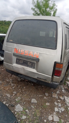 Nissan urvan bagaj kapagi yedek parça