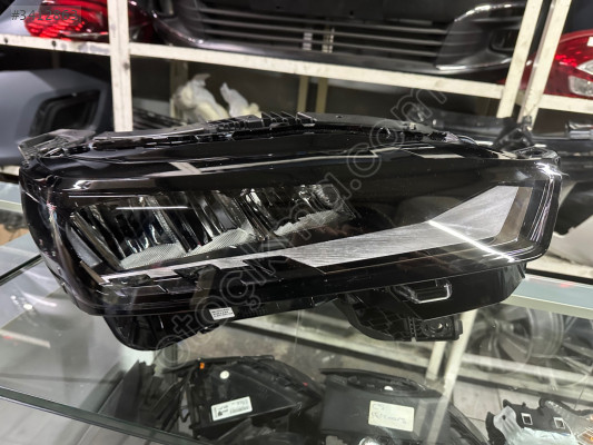 Peugeot 3008 far ön sağ en son kasa