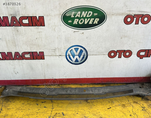 2017-2020 VW Transporter Ön Cam Izgarası - 7E0819403A