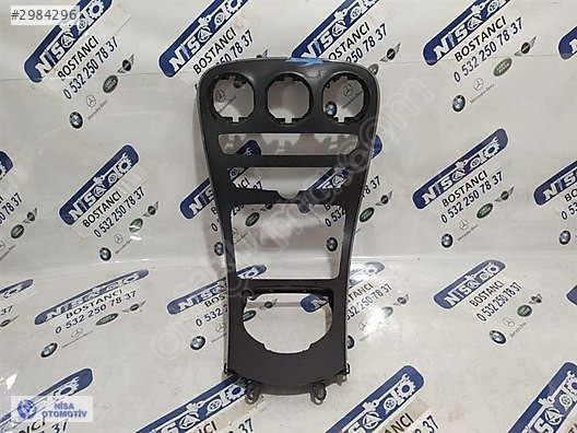 MERCEDES C SERİSİ W205 KASA ORTA KONSOL KAPLAMA A2056808707