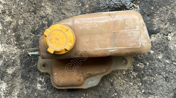 Fiat palio 1.6 benzinli yedek su deposu haznesi