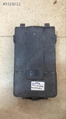 JETTA AKÜ KAPAĞI 1 K0915443C