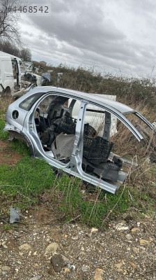 Opel Corsa tavan arka