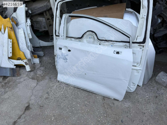 Toyota coralla sağ ön kapı 2020