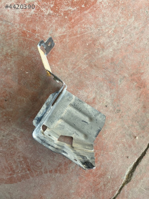 2017 MİTSUBİSHİ L200 MAZOT BAĞLANTI BRAKETİ