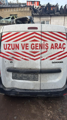 Dacia Dokker bagaj kapağı