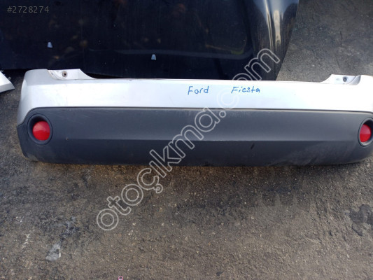 FORD FİESTA ARKA TAMPON HATASIZ