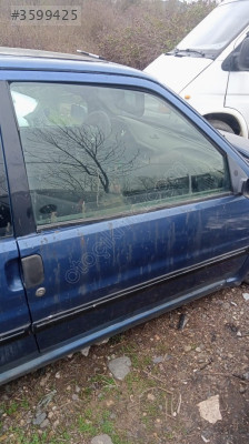 Pejo 106 sağ ön kapı yedek parça