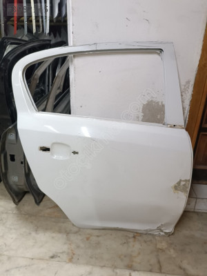 Corsa D sağ arka kapı çıkma orjinal