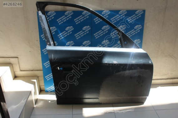 BMW X3 E83 SAĞ ÖN KAPI