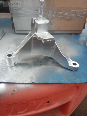 Ford cornet şanzıman ayağı
