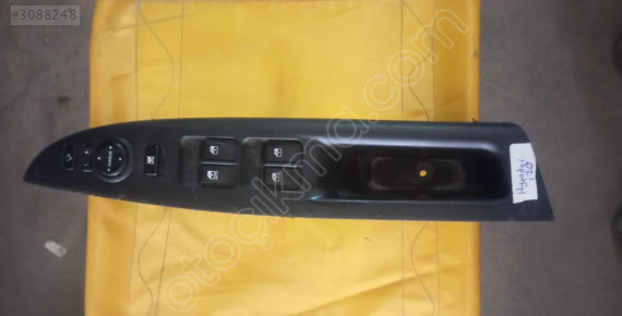 Hyundai İ20 cam düğmesi