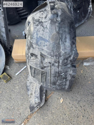 8Y0821171K AUDİ A3 SOL ÖN TEKER DAVLUMBAZI ORİJİNAL ÇIKMA