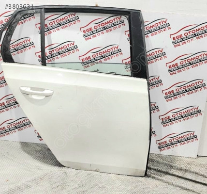 2009/2012 VW GOLF 6 BEYAZ SAĞ ARKA KAPI ORJINAL DOLU