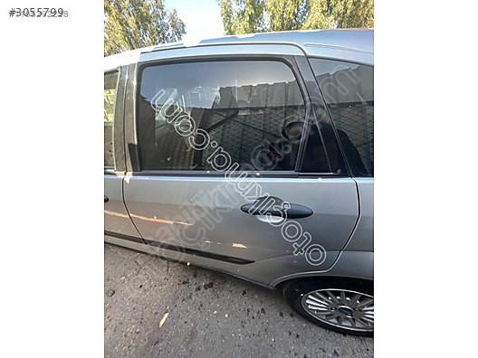Ford focus sol arka kapı
