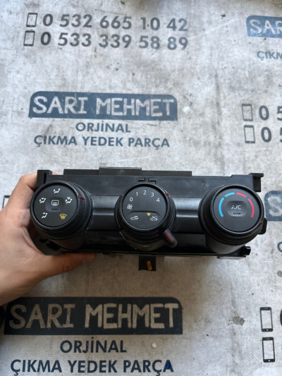 ÇIKMA DACIA DUSTER T679803 KLİMA KONTROL PANELİ