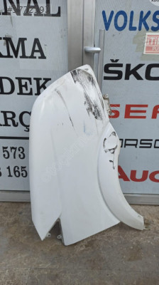 VOLKSWAGEN SAĞ ÖN ÇAMURLUK