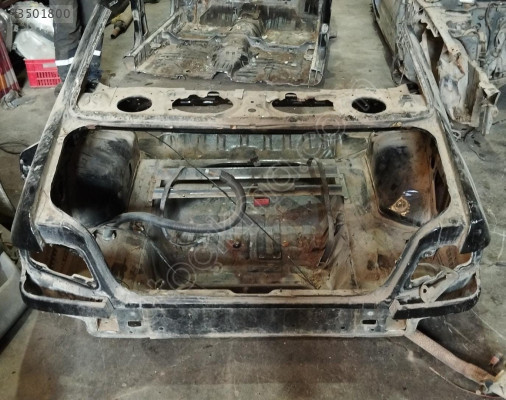 Hyundai excel 1995m arka yarım çamurluk kasa