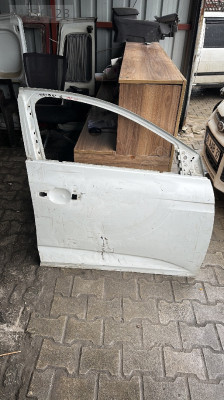 MEGANE 4 ORJİNAL SAĞ ÖN KAPI