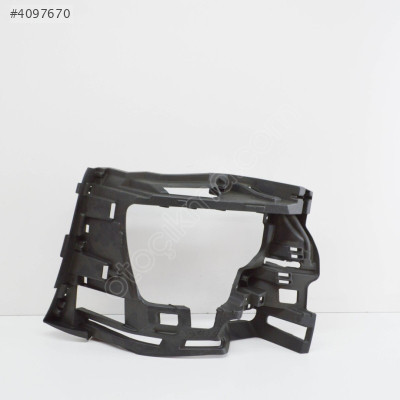 1K8807261 VW SCİROCCO 2015+ ÖN TAMPON SİS İÇ BRAKETİ SOL