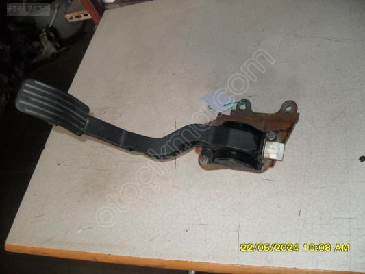 PEUGEOT 206 ÇIKMA GAZ PEDALI