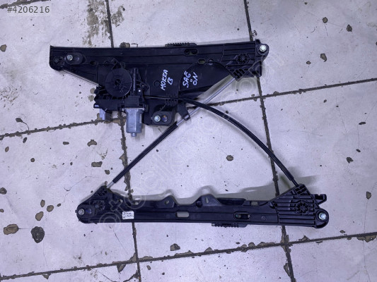 OPEL MOKKA B SAĞ ÖN CAM KRİKOSU ÇIKMA 9828130680 CANCAN OPEL