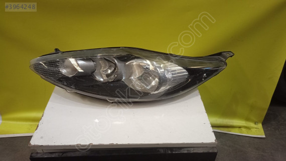 ford fiesta sağ far