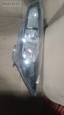 Ford Focus İçin Çıkma Sol Ön Far Parçası