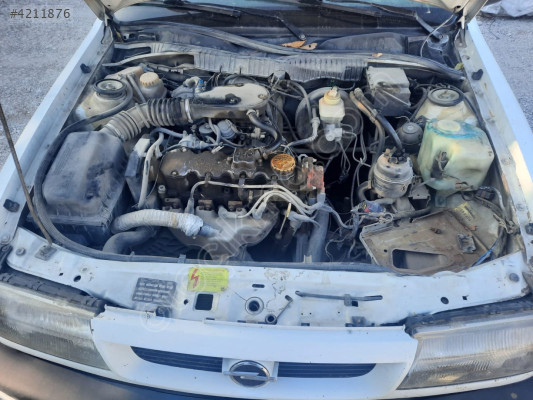 OPEL VECTRA A KOMPLE MOTOR