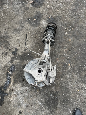 Ww PASSAT B8 KASA SOL ÖN TAŞIYICI