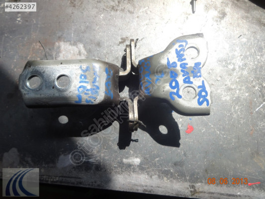 TOYOTA AVENSIS 2005 ÇIKMA SOL ÖN ÜST KAPI MENTEŞESİ